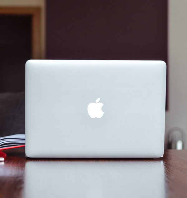 Mackbook